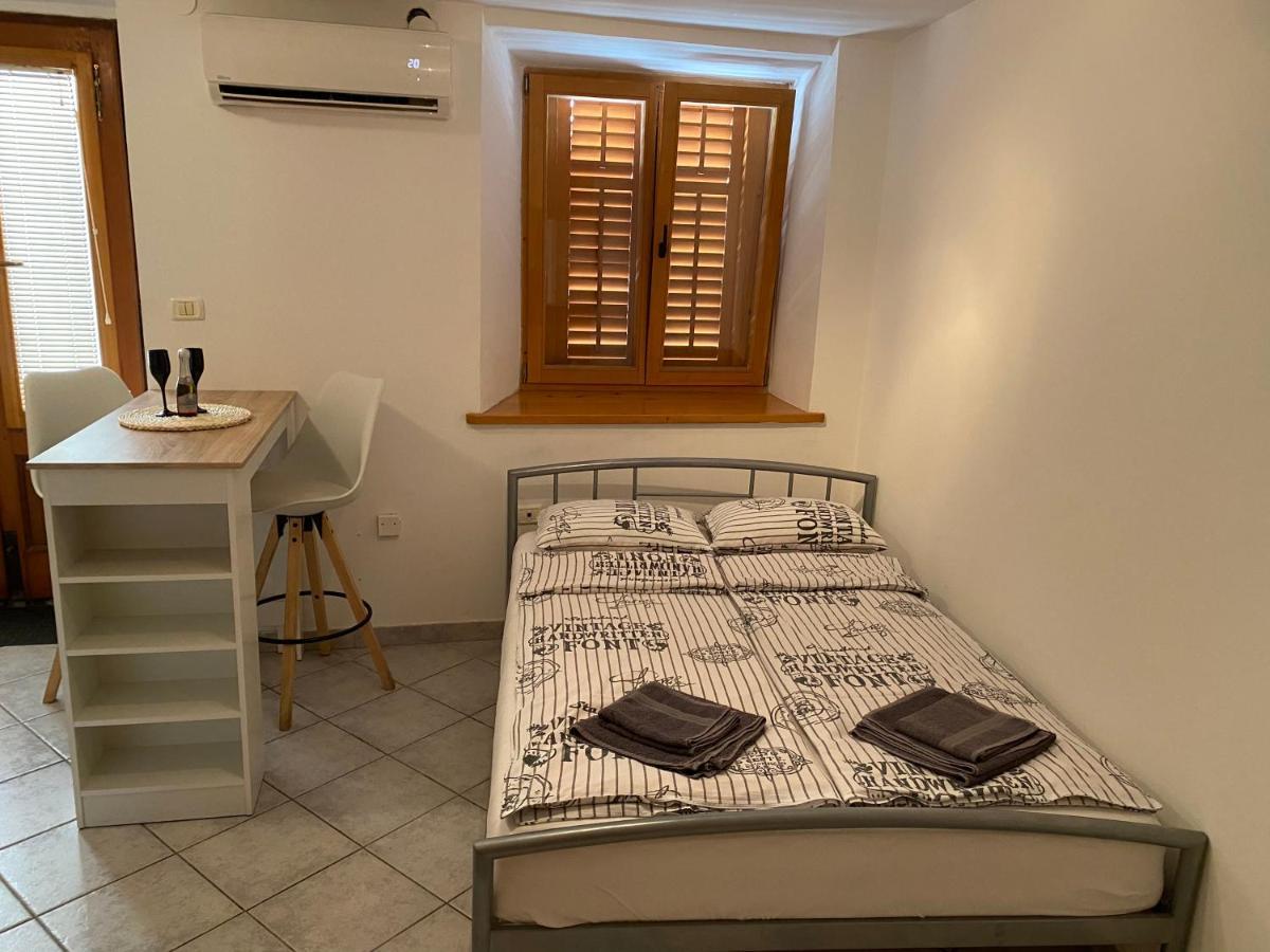 Rey Apartman Piran